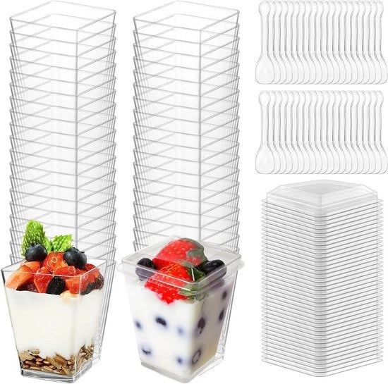Set di Dessertiere con Coperchio e Cucchiai - 40 pezzi - Dessertiere in plastica riciclabile - 150 ml - Adatti per mousse, gelato e pudding - Dessertiere quadrati - Ideali per dessert, matrimoni e compleanni