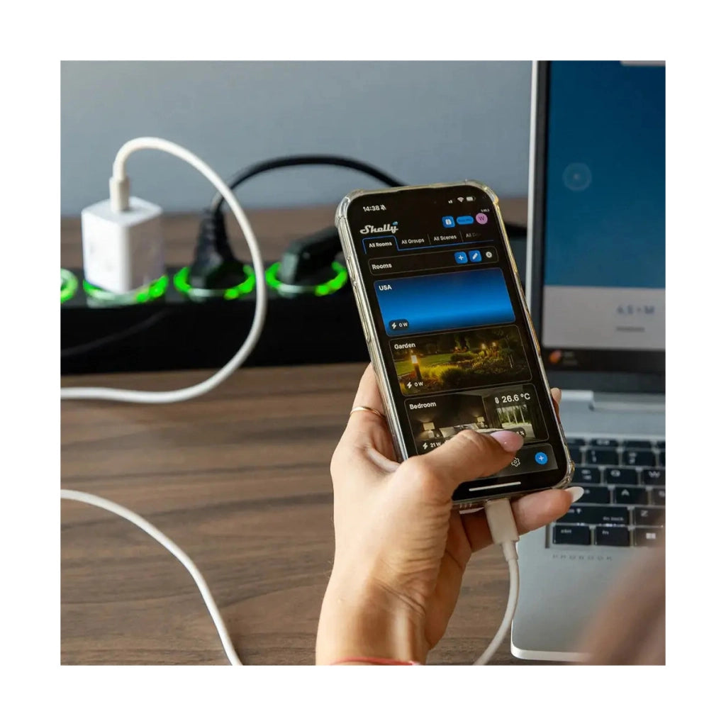 SHELLY POWER STRIP 4 GEN4 BLACK - Ciabatta intelligente con monitoraggio energetico