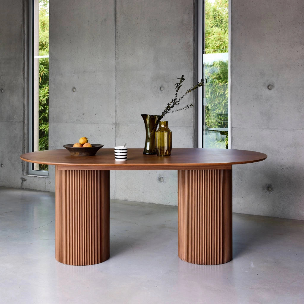 Tavolo da pranzo con effetto legno de 4-6 posti a sedere, 180cm, noce