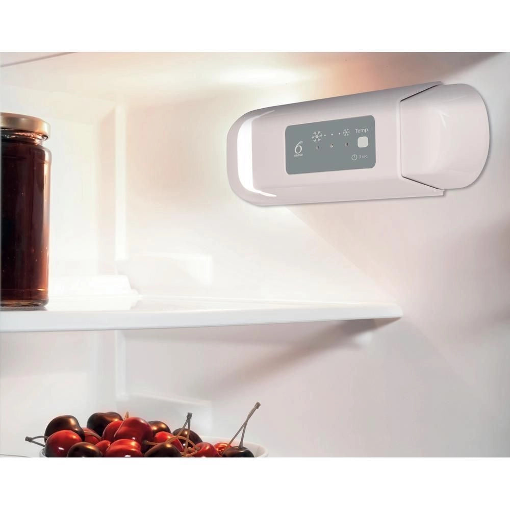 Whirlpool WBUF011 Frigorifero Mono Splitporta da Incasso 126L Classe E Grigio