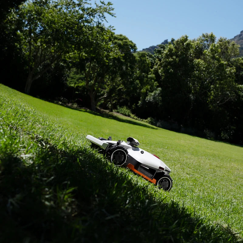 MAMMOTION Luba 2 AWD 3000 X Robot Tagliaerba Senza Fili