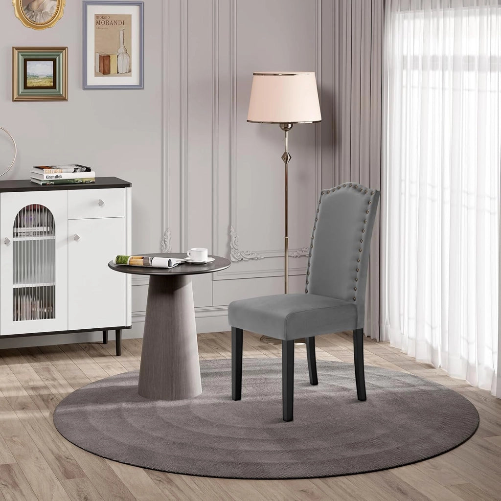 Sedie da Cucina Set da 4, Sedie per Sala da Pranzo con Schienale Alto e Gambe in Legno Massello, Sedie Imbottite per Salotto, Decorazione con Rivetti, in Velluto, Grigio scuro, BH385dgr-4