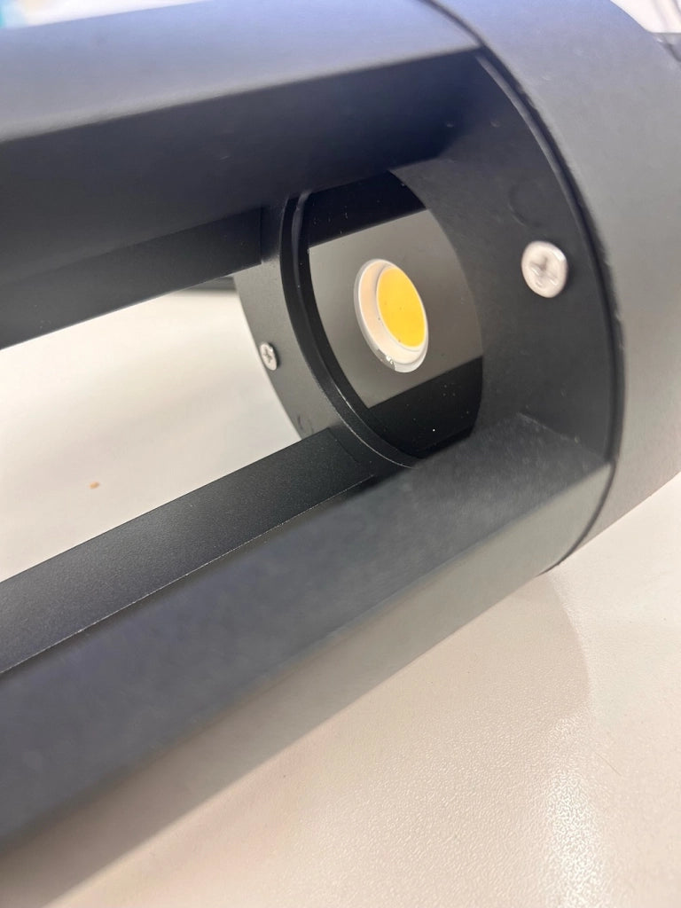 Palo lampione LED da giardino moderno illuminazione esterno impermeabile Nero luce calda 3000K 15W alto 60 cm