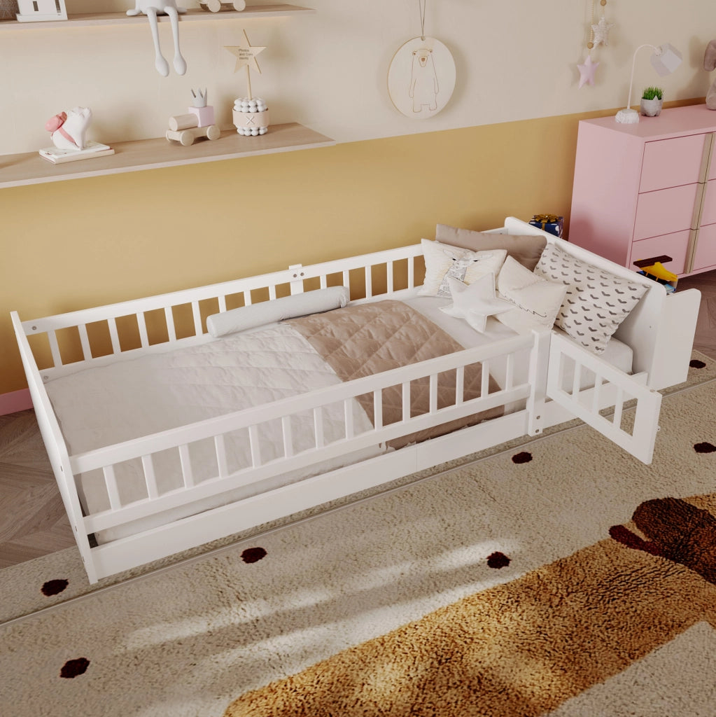 Letto per bambini 90x200 cm in pino bianco con ripiani