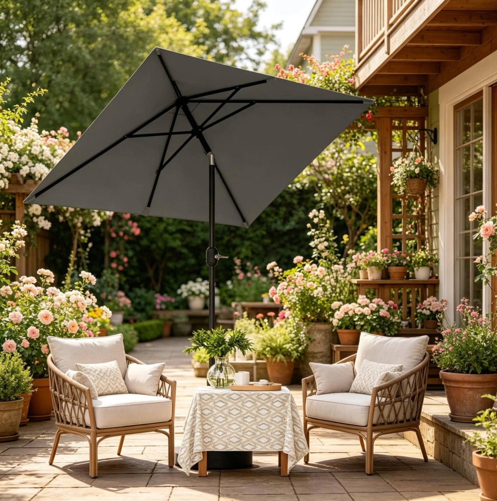 Ombrellone da giardino e balcone 206 x 135 cm in poliestere impermeabile grigio scuro