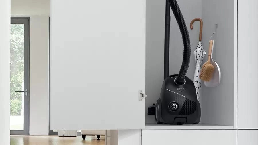 Bosch BGLS2BA1 Serie 2 Aspirapolvere a traino con sacco 3,5 L 600 W 80 dB colore Nero