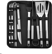 Set di Accessori BBQ 18 pezzi - Kit di Barbecue in Acciaio Inox con Tasca Portatile - Accessori BBQ Completo con Spatola, Fornello, Forchetta e Maniglie per Maiale