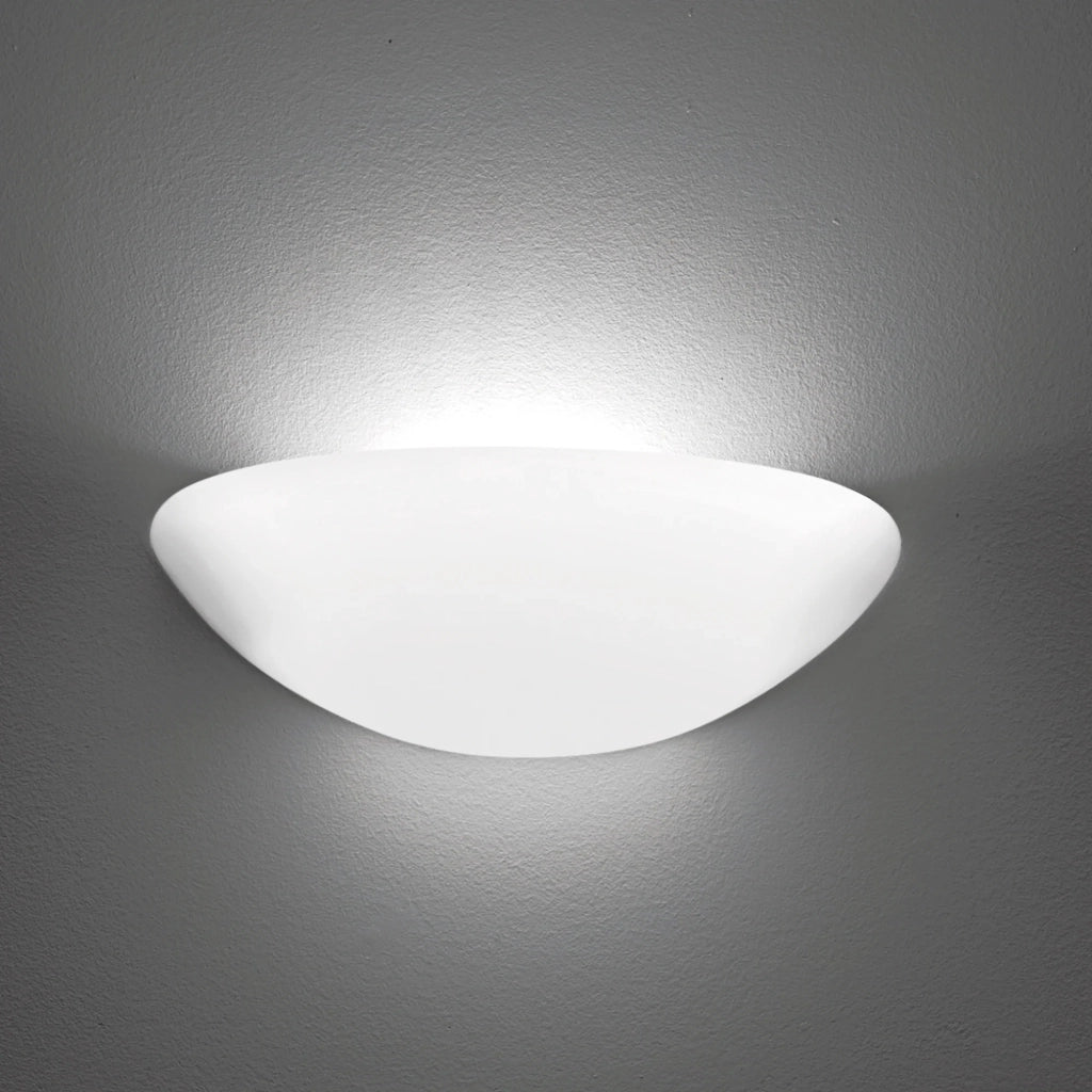 Spicchio parete 330x115x160mm. 2xe14 42w hs-ip20- vetro bianco