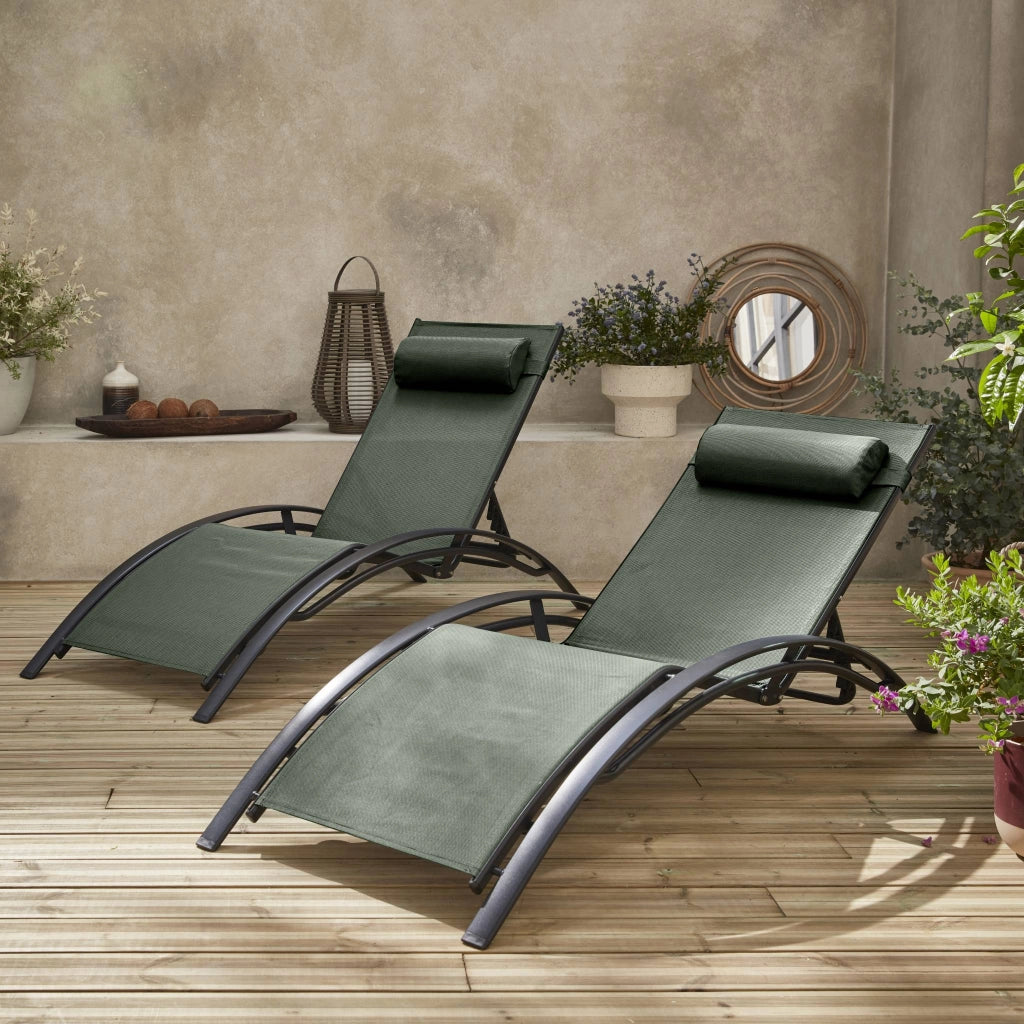 Set 2 lettini prendisole in alluminio, verde