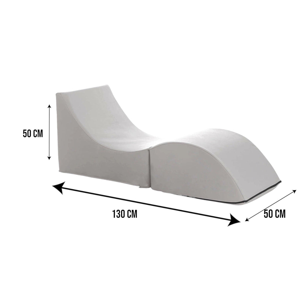 Letto pieghevole Arbil, Pouf trasformabile in letto singolo, 100% Made in Italy, Pouf trasformabile in una chaise longue in ecopelle, cm 130x50h50, Bianco