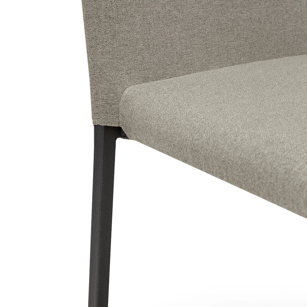 Set 6 sedie imbottita modello BETTY STYLE per interni, design moderno, gambe quadre in metallo, schienale e seduta rivestiti con tessuto morbido al tatto Terra
