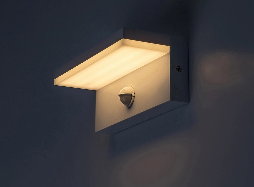 Applique esterno bianco PIR CCT LED 9W IP54 Zaragoza