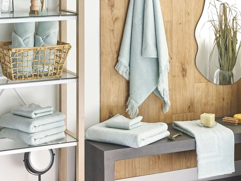Set di 9 asciugamani bagno in spugna di cotone verde menta con nappe decorative