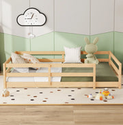 Letto per bambini 140x200 cm con sponde su 4 lati e rete a doghe in legno colore naturale