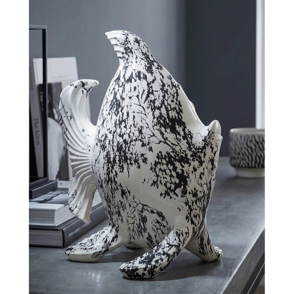 Scultura decorativa a forma di pesce in poliresina bianco e nero