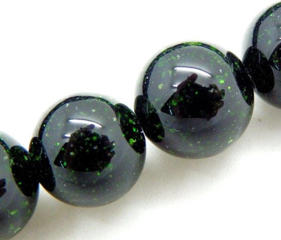 Kralen con cordone per la creazione di accessori per l'autoaiuto Pietre per collane per l'autoaiuto Armband energetico 6 mm = 128 pezzi e 1 rotolo di corda Pietre di sabbia verde 6 mm
