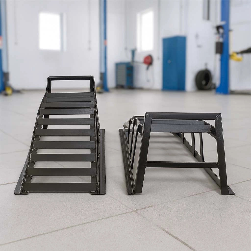 Auffahrrampe 2er Set bis 2 t je Paar, 940 x 310 x 270 mm, Auffahrschiene für Fahrzeuge, Verladerampen aus Stahl