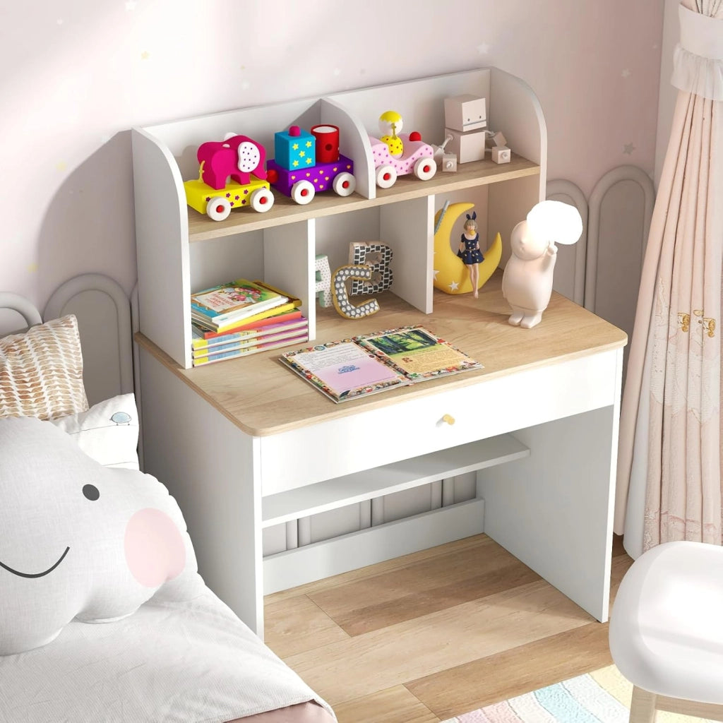 Scrivania in Legno 80 x 48 x 102 cm per Bambini 3+ Anni, Scrivania Cameretta Bambina con 5 Mensole, 1 Cassetto, Spazio di Lavoro e Angoli Arrotondati, Ideale per Studio e Disegno (Naturale)