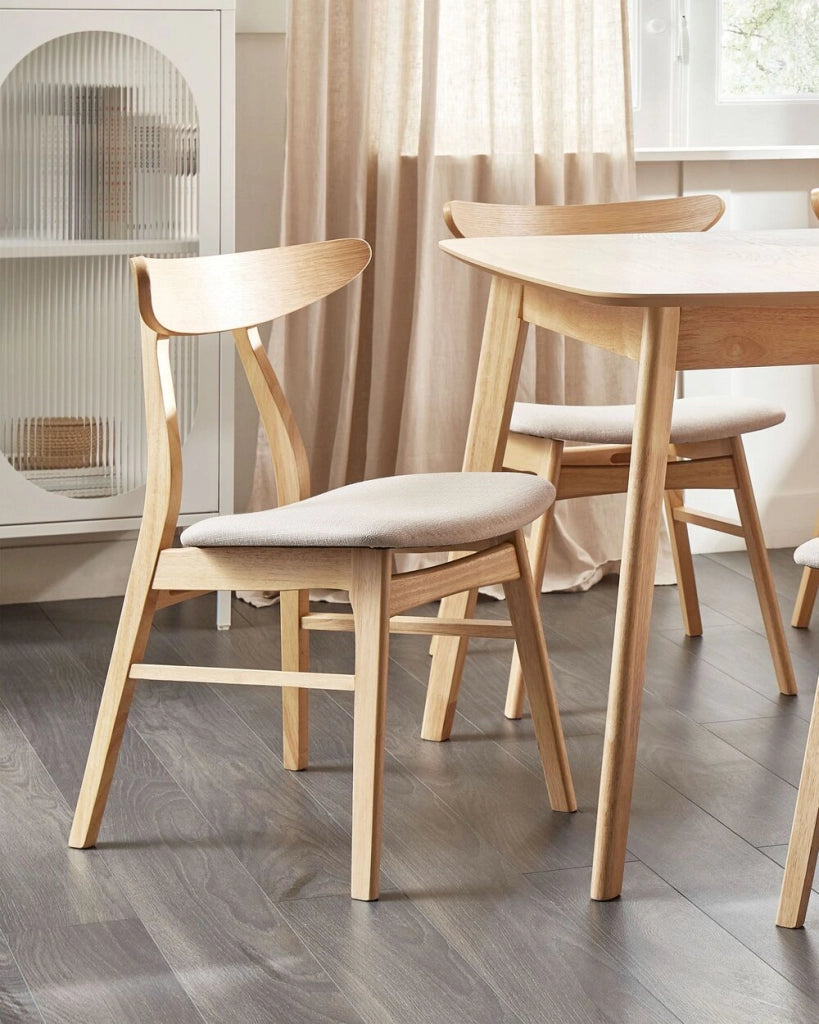 Set di 2 sedie da pranzo in tessuto di poliestere grigio struttura in legno scuro design rustico senza braccioli