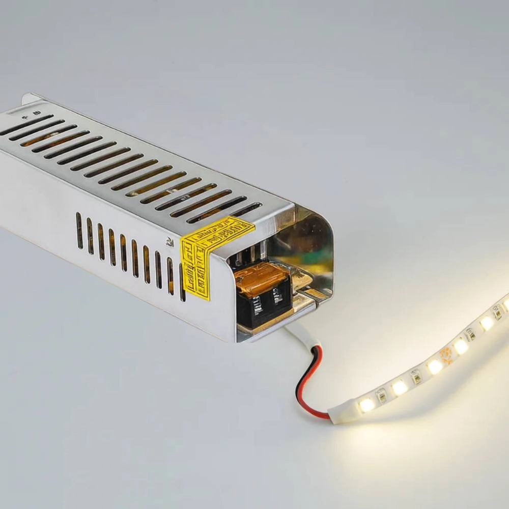 Alimentatore slim 100w 12v 8.5a per strisce led interna ip20