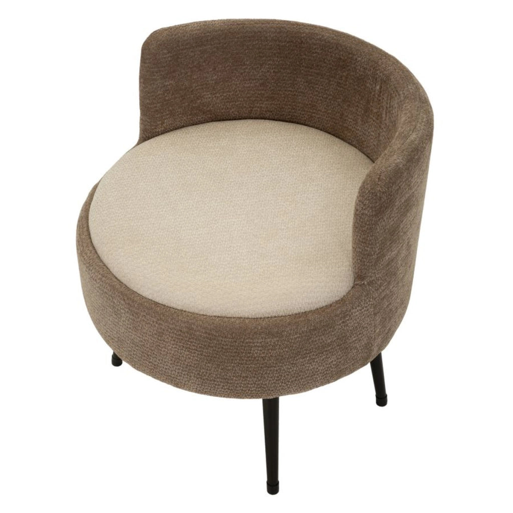 Poltrona in legno e ferro dal design nordico