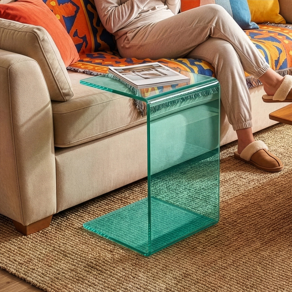 Tavolino Laterale Trölmapilu a Forma di C in Vetro 60 x 40 x 40 cm - Verde [en.casa]