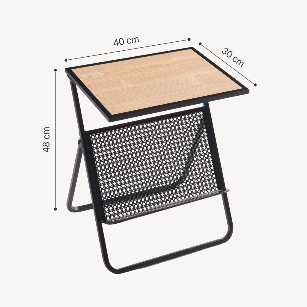 Tavolino Jäller con Portariviste Integrato 48 x 40 x 30 cm Nero / Effetto Rovere [en.casa]