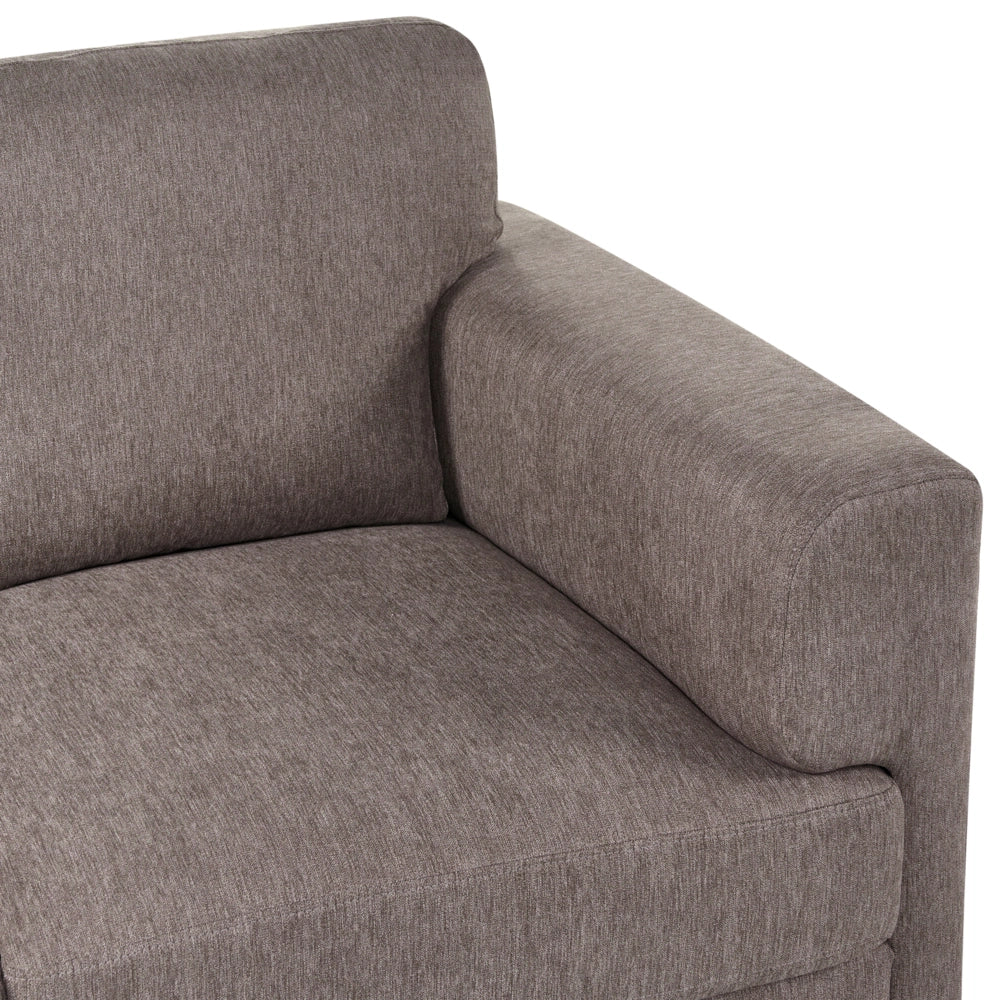 Divano minimalista moderno di metà secolo in tessuto a 3 posti con gambe in metallo rivestite e braccioli marrone
