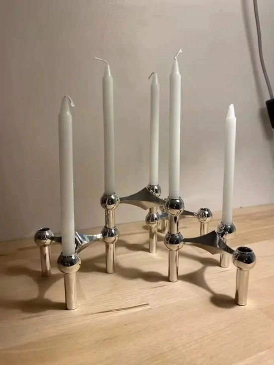 Sedia da lavoro Nordica con schienale in metallo argento