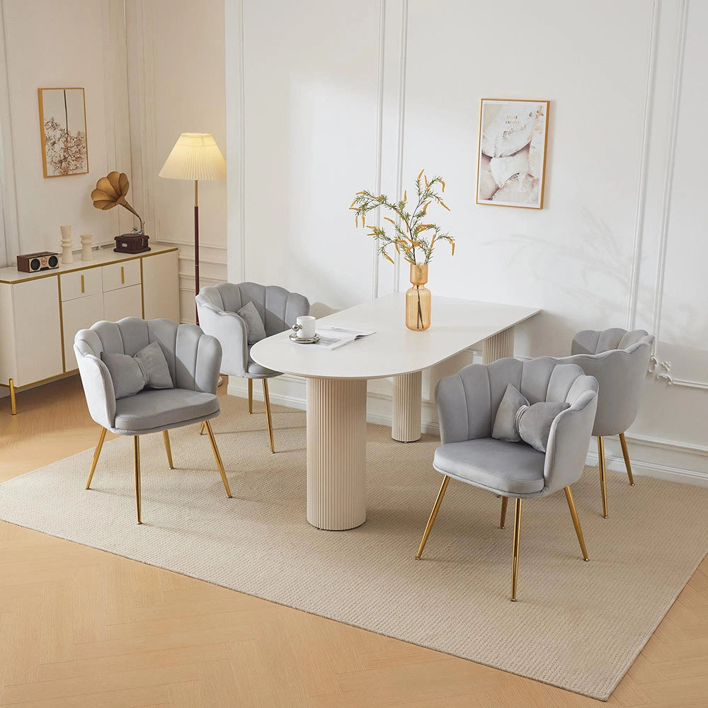 Set di 4 sedie moderne in velluto - Xylo - Schienale a petalo, cuscini a farfalla, piedi in metallo dorato