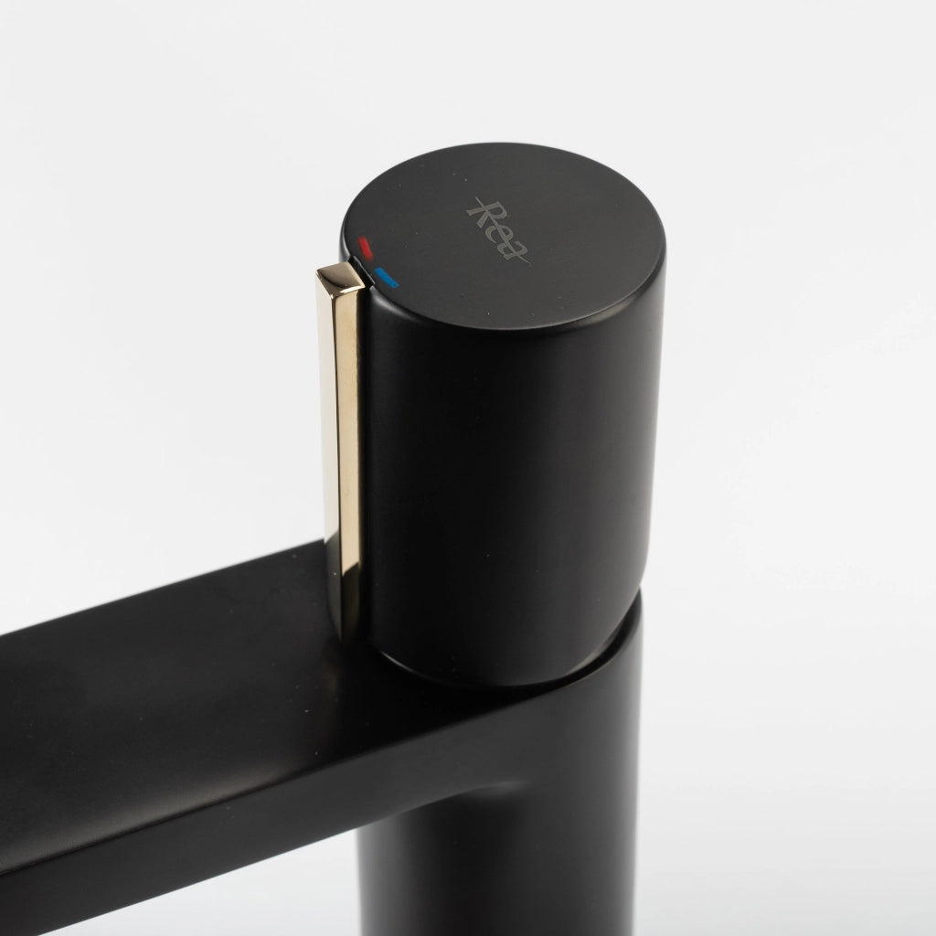 Rubinetto Da Lavabo Rea Icon Black Low