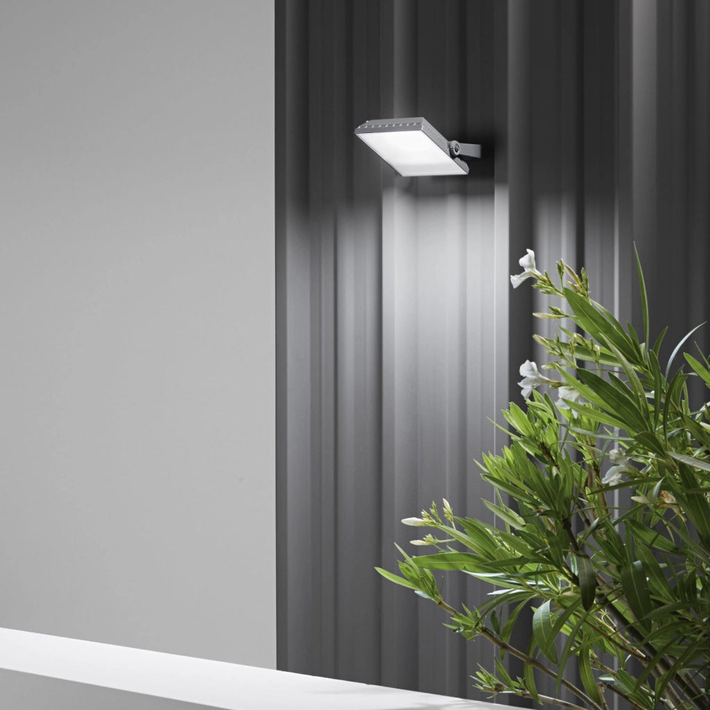 PROIETTORE LED AXEL SILVER 10W 1100LM CCT 3000K-4000K CON SENSORE IP44 19.7X11.7X5.6CM