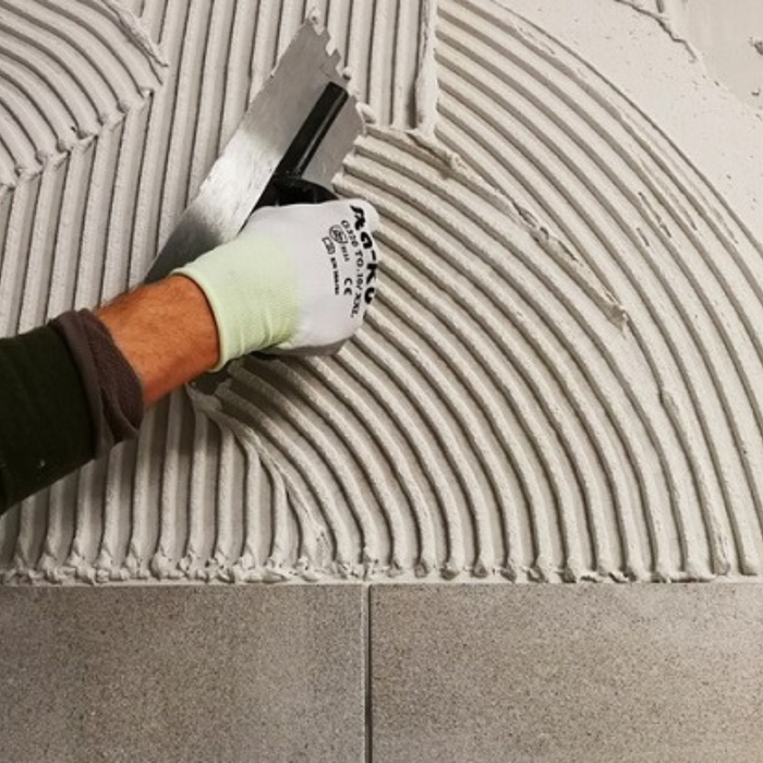 Adesivo per piastrelle kerabond colore bianco da 5 kg