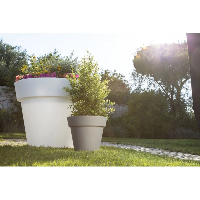 Vaso moderno di design Ø80 H70 in polimero grigio resistente per interno ed esterno - Made in Italy - Monacis
