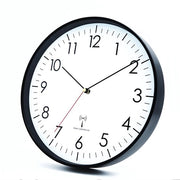 Orologio Radiocomandato da Parete 30 cm Silenzioso Orologio da Parete Senza Suono di Giro, Moderno Orologio a Batterie per Casa, Cucina, Salotto, Ufficio, Decorazione da Parete (Frammeo Nero)