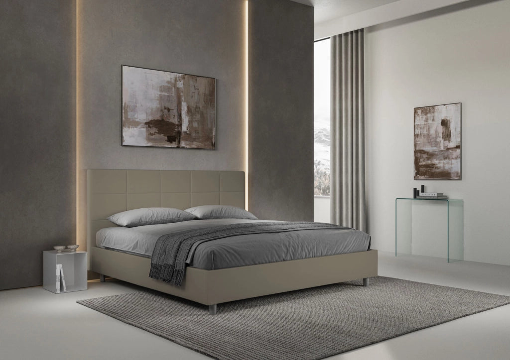 Letto Matrimoniale King Size 180x210 cm con Rete e Contenitore Imbottito in Similpelle Mika Cappuccino