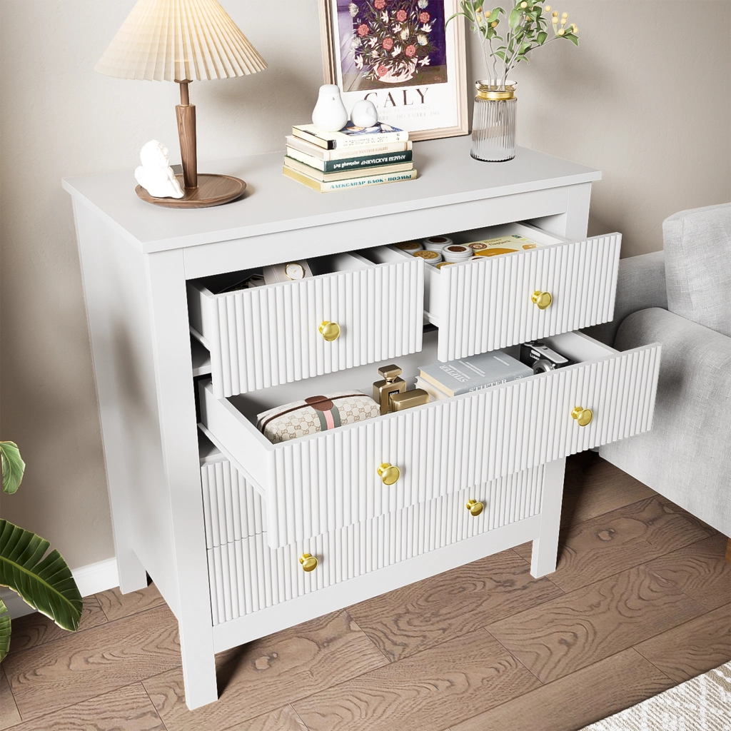 Cassettiera con 5 Cassetti; Maniglie dorate; per Camera o Ingresso; in Pannelli di particelle; 79 × 39.5 × 80.5 cm; Bianco