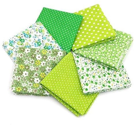 Materiale di Patchwork in Cotone - 7 pezzi - 50x50 cm - Tonalità di Verde - Per DIY, cucito e quilting - Manufatto artigianale - Vari disegni