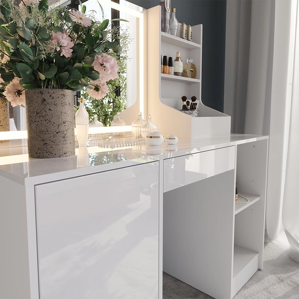 Tavolo da toeletta Sherry, Bianco/bianco lucido, 128.2 cm con specchio LED, con piano d'appoggio laterale e sgabello regolabile in altezza