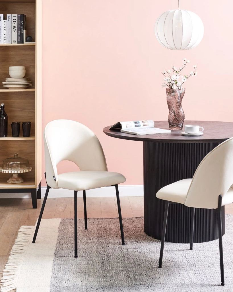 Set di 2 sedie da pranzo rivestimento in tessuto beige gambe nere glamour retrò
