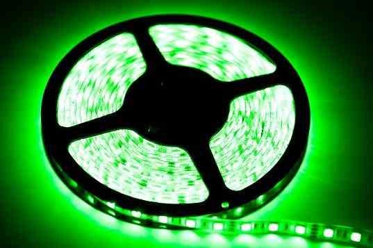 Striscia LED verde 2,5m 12W 12V IP20 Eko-Light EKPL711