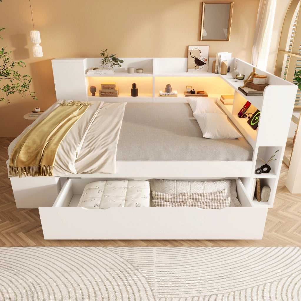 Letto da giorno 140x200 cm con materasso; LED; USB e Type-C; bianco
