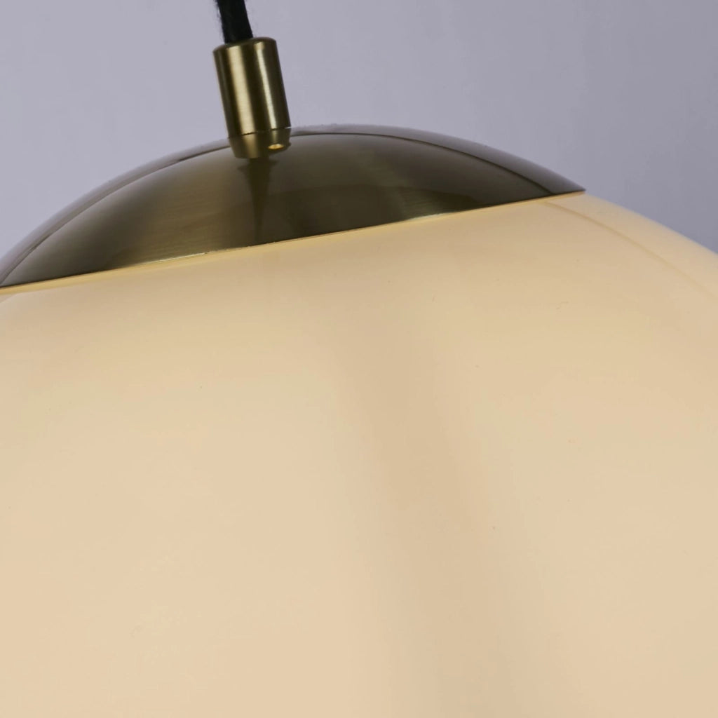 Atom II Pendant - Ottone satinato e vetro opalino