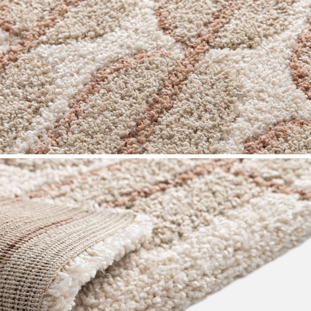 Tappeto da interno con motivo grafico beige, crema e rosa