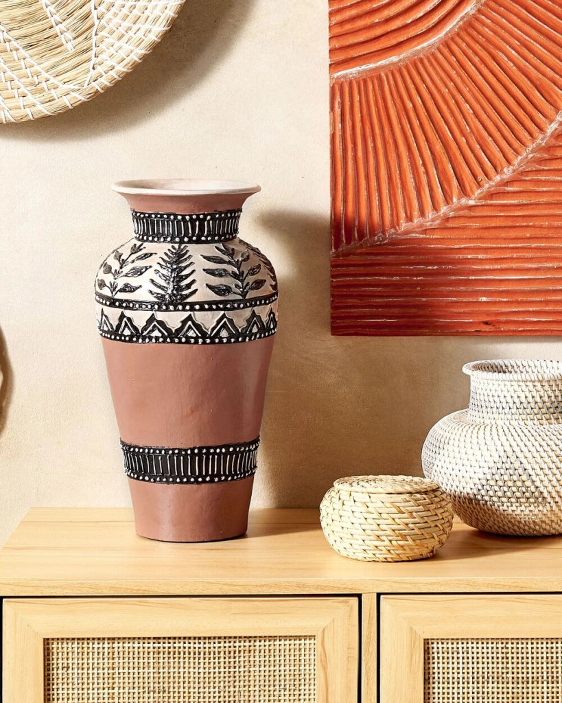 Vaso decorativo in terracotta marrone e nera 40 cm Fatto a mano con motivi rustici Accessori per la casa Boho