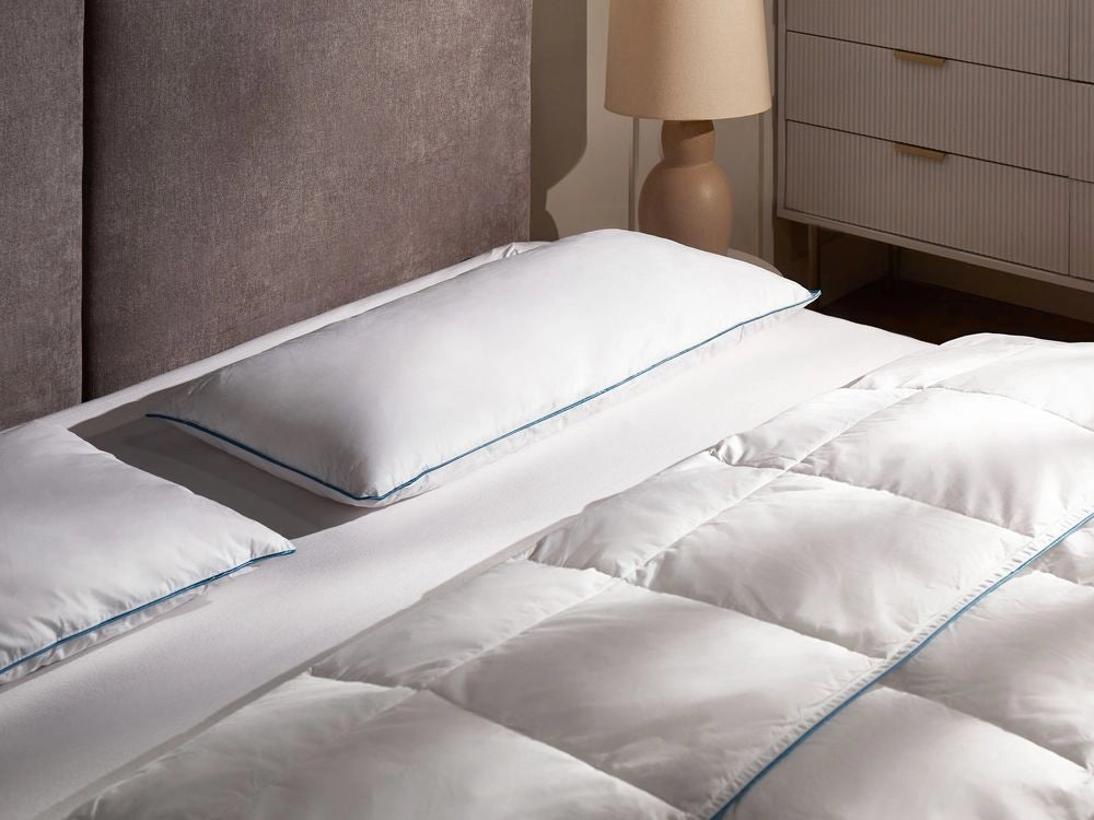 Cuscino basso da letto Rivestimento in cotone premium Imbottitura in piuma e piumino Bianco 40 x 80 cm premium