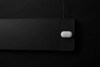 Supporto Monitor da Scrivania 56x20x5,7 cm con Entrata USB e Base di Ricarica Wireless Nero