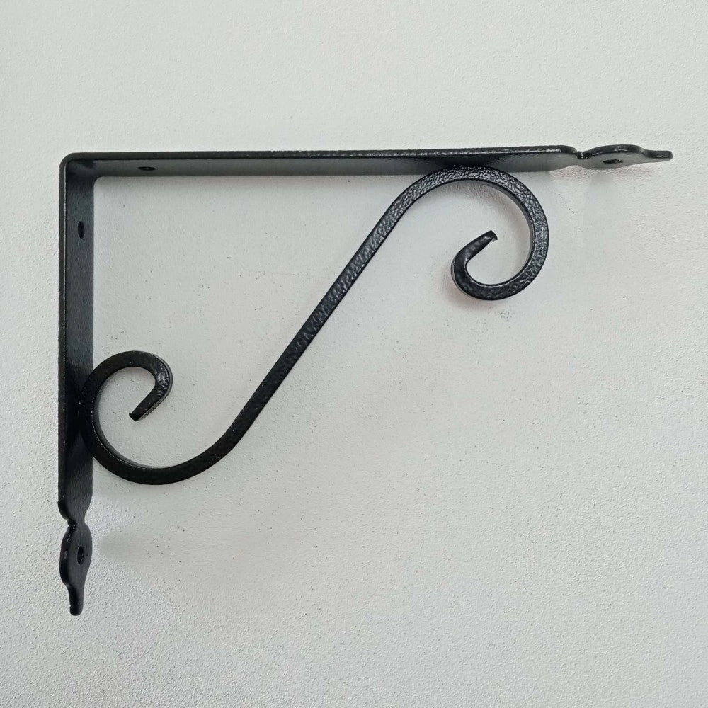 Reggimensola nera da 175x230mm staffa rustica anticata con saetta di rinforzo