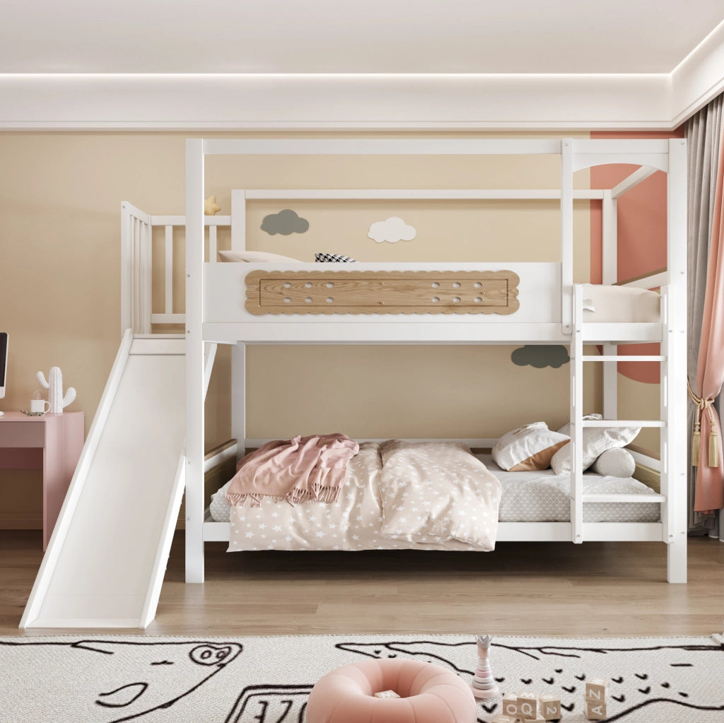 Letto a castello per bambini 90x200 cm in legno con scivolo e scala larga