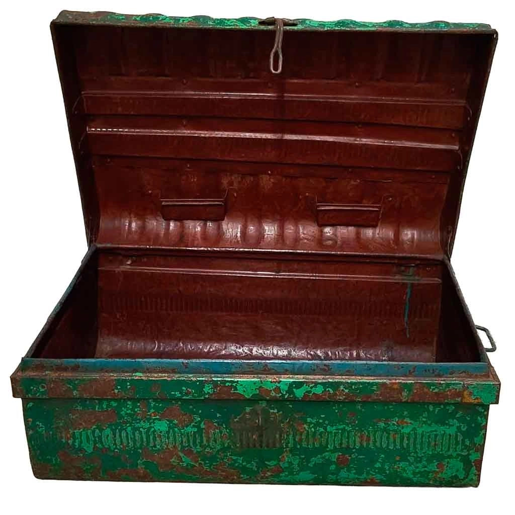 Valigia metallo artigianale verde 67x37x25h cm